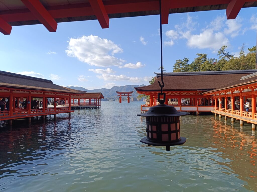 Gran Torii desde Itsukushima Jinja - Worldreamers